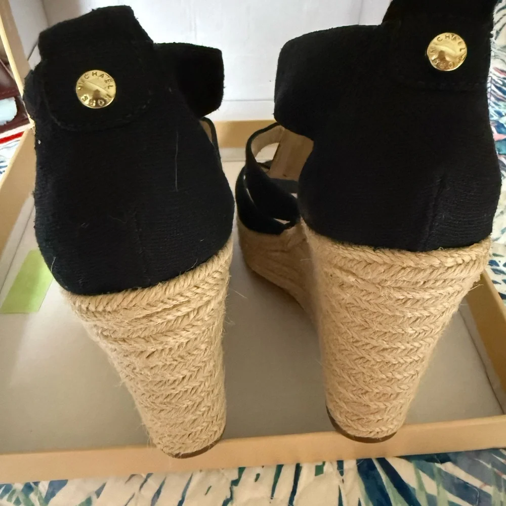 Michael Kors Black and Gold “Damita” Wedge Sandals size 7